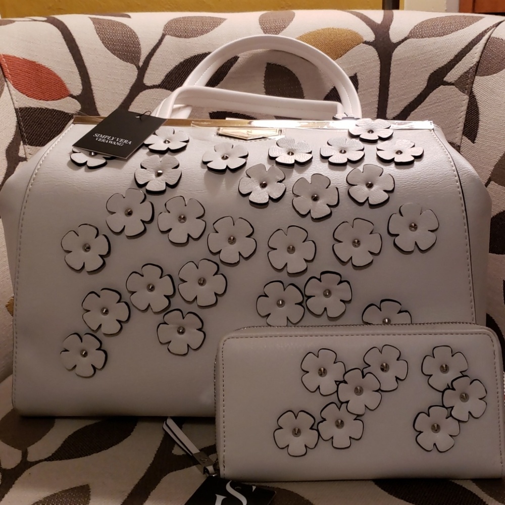 Vera Wang purse with wallet